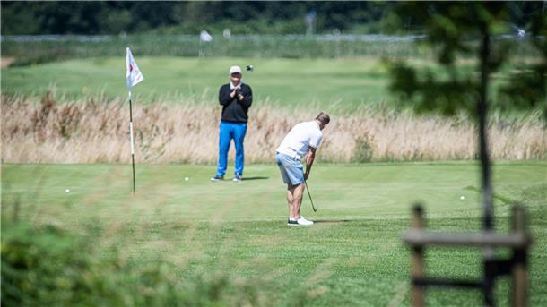 Die Mitglieder im Golfclub Hainmühlen-Bremerhaven können ab dem 1. Januar auf zwei Plätzen spielen.