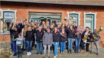 Die Musikerinnen und Musiker des Musikzuges Kirchtimke proben ein ganzes Wochenende lang und bereiten sich auf die vor ihnen liegende Saison vor.