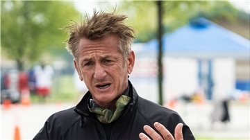 Die Mutter von Sean Penn ist gestorben.