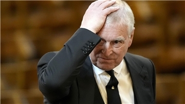 Berichte über neue Enthüllungen belasten Prinz Andrew weiter Die nächsten Details: Prinz Andrew gerät weiter unter Druck. (Archivbild)