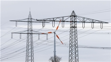 Die neue Elbe-Weser-Leitung wird doppelt so viel Strom transportieren können.