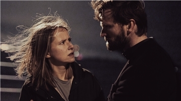 Die neue TV-Serie „Another Day“ läuft an diesem Dienstag und Mittwoch, 11. und 12. Oktober, bei ZDF Neo. Sie spielt im „Wesermarschland“. Doch wie viel Wesermarsch steckt wirklich drin?