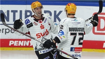 Die neue Wunderwaffe Colt Conrad traf auch in Ingolstadt für die Fischtown Pinguins.