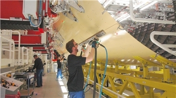 Die Nordenhamer Airbus-Mitarbeiter sollen im Verlauf des Jahres 250 neue Kollegen bekommen.