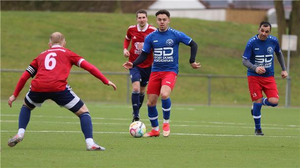 1. FC Nordenham gegen TuS Obenstrohe II Fußball-Kreisliga