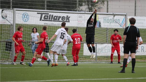 1. FC Nordenham gegen TuS Büppel in der Fußball-Kreisliga
