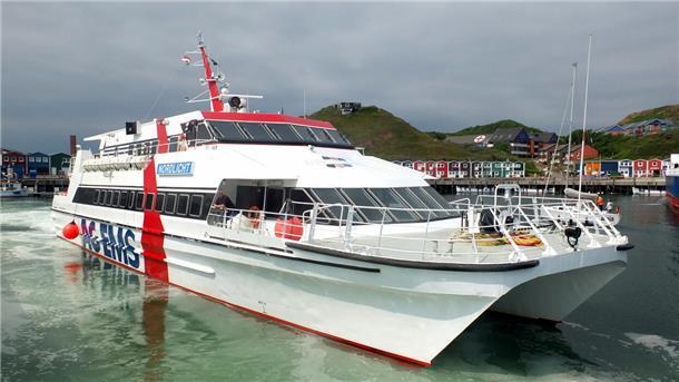 Dieses Schiff nimmt 2024 wieder Kurs auf Helgoland Katamaran Nordlicht