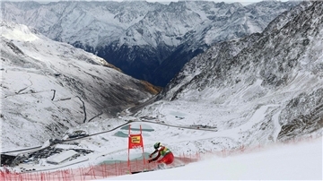 Die Österreicherin Julia Scheib feierte in Sölden ihren ersten Weltcup-Sieg.