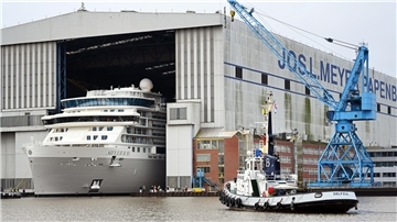 Die Papenburger Meyer Werft plant den Abbau von rund 440 Arbeitsplätzen.