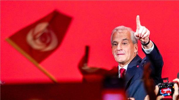 Norwegens Ministerpräsident Støre feiert Wahlsieg Die Partei von Ministerpräsident Støre wurde stärkste Kraft.