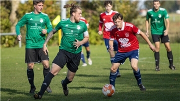 SV Phiesewarden gegen TuS Obenstrohe II in der Fußball-Kreisliga