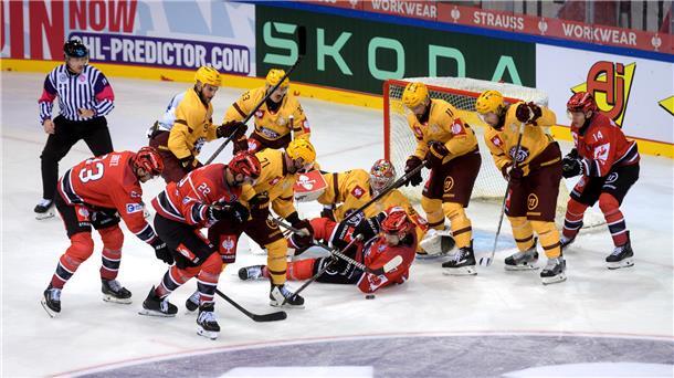 Pinguins verabschieden sich ehrenvoll von der europäischen Bühne Die Pinguins drängten vom ersten Bully an auf das genfer Tor.