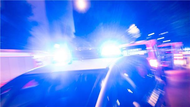 Unbekannte klauen E-Bikes und E-Scooter im Wert von 10.000 Euro Die Polizei ermittelt nach einem Diebstahl in Zeven.