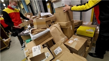 Die Post hat Pakete in der Weihnachtszeit teilweise nicht mehr per Nachnahme zugestellt. Das dürfe sich nicht wiederholen, fordert der Senioren- und Behindertenbeirat in der Wesermarsch.