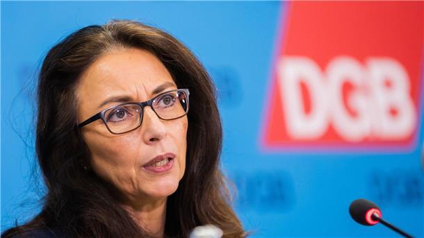 DGB: Ende der Preisbremsen bringt zusätzliche Verunsicherung „Die Preisbremsen vor dem Winter auslaufen zu lassen, wird für zusätzliche Verunsicherung sorgen“: Yasmin Fahimi.