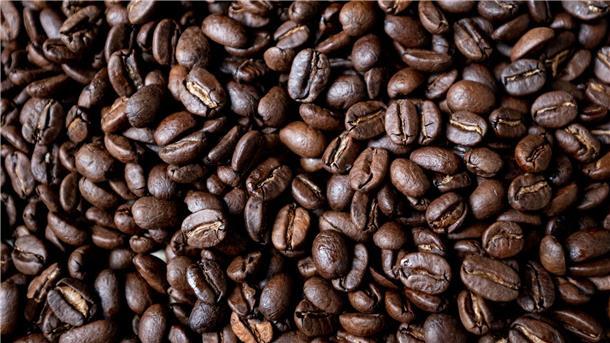 Aldi senkt Kaffeepreise - andere Handelsketten ziehen nach Die Preissenkungen für Kaffee beziehen sich auf die jeweiligen Eigenmarken der Supermärkte und Discounter.