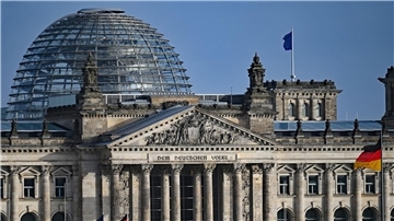 Die „Reichsbürger“-Führung bereitete offenbar einen gewaltsamen Sturm auf den Bundestag vor.
