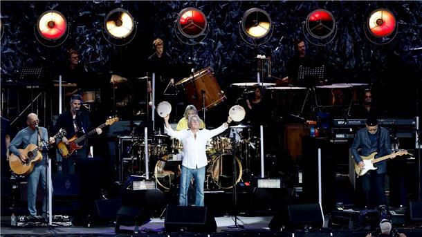 Die Rockband The Who auf der Bühne.