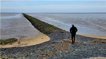 Die Seebuhne Solthörn ist mit 540 Metern die längste Buhne im Bereich der Wurster Nordseeküste.