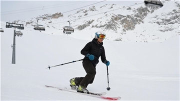 Die Skisaison an der Zugspitze startet.