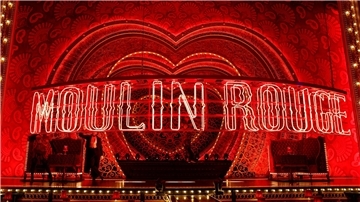 Die Spezial-Show von „Let’s Dance“ soll in den Kulissen des Musicals „Moulin Rouge“ stattfinden.