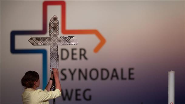 Synodalversammlung beschließt Segensfeiern für Homosexuelle Die Synodalversammlung der katholischen Kirche in Frankfurt am Main.