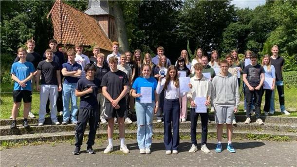 Planspiel der BBS ein voller Erfolg - wirtschaftliche Praxis für Schüler Planspiel der BBS ein voller Erfolg - wirtschaftliche Praxis für Schüler
