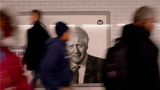 Truss-Nachfolge: Viel Rückhalt für Ex-Minister Sunak Die Tories sind auf der Suche nach einer Nachfolge für Liz Truss. Könnte ihr Vorgänger auch ihr Nachfolger werden?