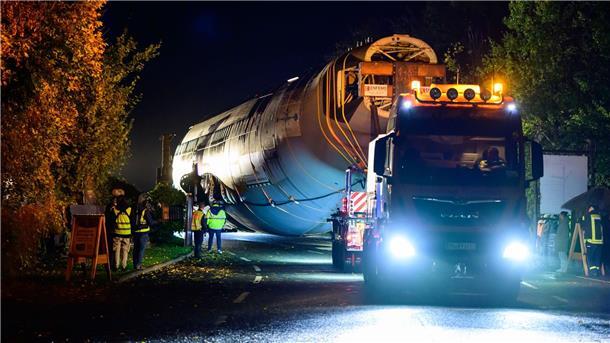 Die Transportstrecke führte auf einer Länge von rund 1,8 Kilometern durch das Landschaftsschutzgebiet.