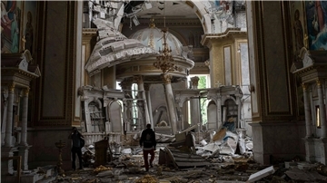 Die Verklärungskathedrale in der Altstadt von Odessa ist im Sommer dieses Jahres bei russischen Angriffen beschädigt worden.