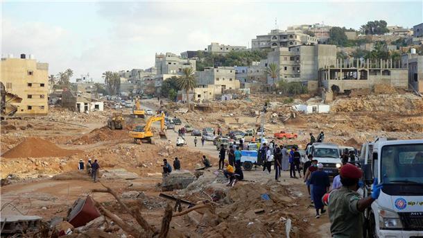 Katastrophe um Katastrophe: Sorge vor Krankheiten in Libyen Die Verteilung von Essen, Medikamenten, Planen und anderem bleibt schwierig.