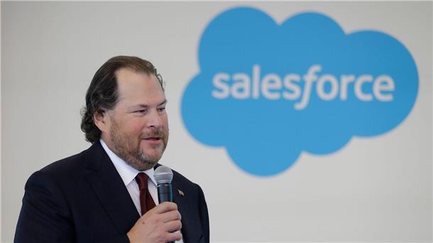 Die Vision von Salesforce-Chef Marc Benioff ist, den Kundendienst mit Hilfe von KI umzukrempeln. (Archivbild)