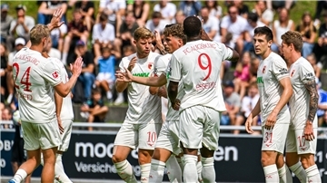 Die Vorbereitung der Augsburger war alles andere als überzeugend. Die Mannschaft ließ Grundlegendes bezüglich Taktik und Spielidee vermissen.