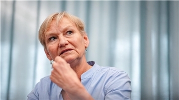 Die Vorsitzende der Evangelischen Kirche in Deutschland, Kirsten Fehrs, erinnert rund 80 Jahre nach den Atombombenabwürfen an die Opfer.