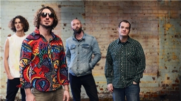 Wille and the Bandits spielen im Centraltheater in Brake.