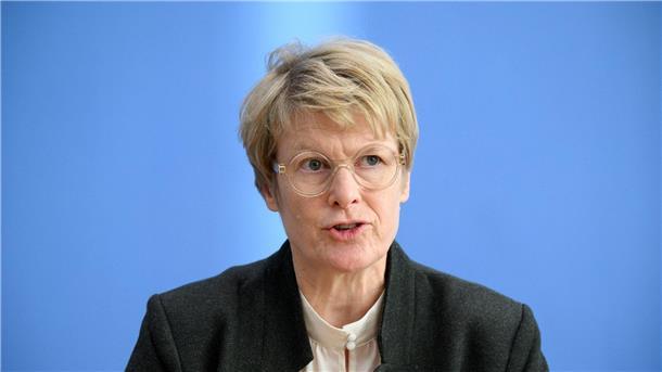 Wirtschaftsweise Grimm geht an die neue TU Nürnberg Die Wirtschaftswissenschaftlerin Veronika Grimm wechselt an die TU Nürnberg.