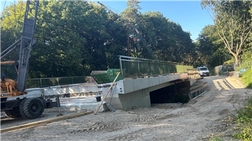Die neue Brücke über die Wörpe bei Wilstedt.