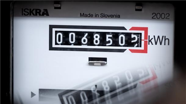 Die Zähler rattern nicht unbedingt schneller, trotzdem steigen die Energiepreise rasant.