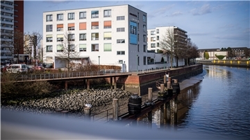 Die Zahl der Corona-Infizierten in der Pflegeeinrichtung Amarita in Bremerhaven ist weiter gestiegen. Foto: Hartmann