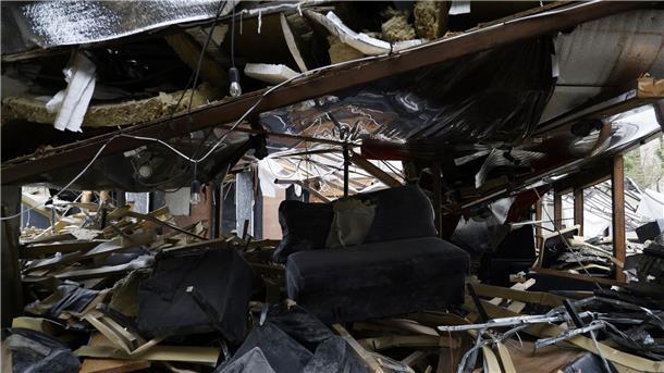 Ukrainische Autorin stirbt nach Angriff auf Café Die Zahl der Todesopfer ist auf 13 gestiegen.