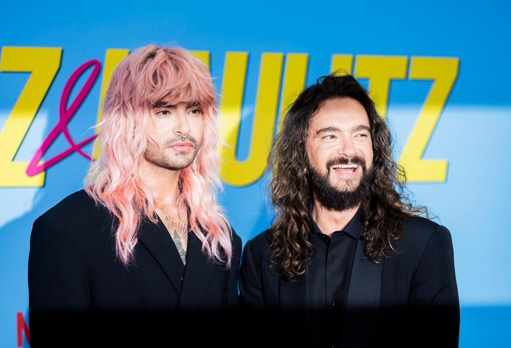 Die Zwillingsbrüder Bill (l) und Tom Kaulitz bei der Premiere der Netflix-Dokuserie „Kaulitz & Kaulitz“.