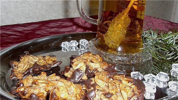 Diese Leckereien dürfen in Ihrer Weihnachtsbäckerei nicht fehlen Diese Art der Florentiner ist besonders weihnachtlich.