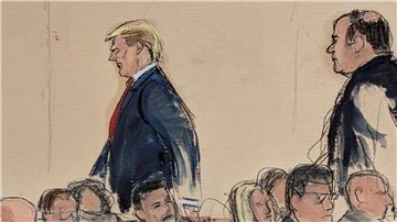 Diese Gerichtssaal-Skizze zeigt, wie der ehemalige Präsidenten Donald Trump (l) gefolgt von seinem Rechtsbeistand Boris Epshteyn den Gerichtssaal verlässt.