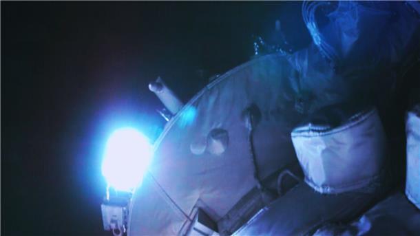 Chinesische Astronauten erreichen Raumstation Diese von der chinesischen staatlichen Nachrichtenagentur Xinhua zur Verfügung gestellte Aufnahme zeigt das bemannte Raumschiff „Shenzhou 15“ beim Andocken an die „Tiangong“-Raumstation.