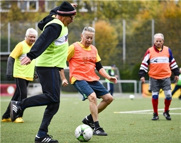 Walking Football Gehfußball