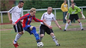Christopher Nickel hat früher für den 1. FC Nordenham gespielt.