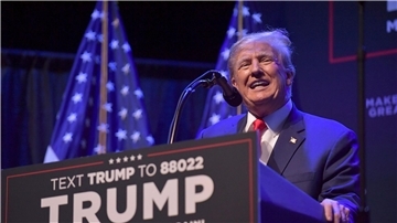 Donald Trump bei einer Wahlkampfveranstaltung in Davenport, Iowa.
