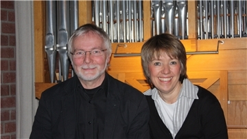 Dorothea und Karl-Heinz Voßmeier spielen in Wilstedt Werke von Giovanni Battista Agneletti und Johann Sebastian Bach. 
