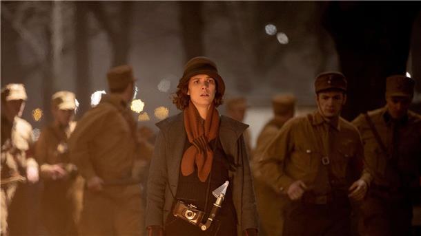 Der Weg in den Abgrund: „Babylon Berlin“ im Free-TV Düstere Zeiten ziehen auf: Charlotte Ritter (Liv Lisa Fries) zu Beginn der 30er Jahre in Berlin.