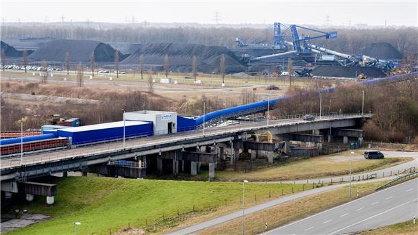 Wandel und Wachstum: Wie sich der Hafen Wilhelmshaven ändert Durch das Aus der Stromerzeugung mit Kohle wird sich diese Menge in den kommenden Jahren im Seehafen Wilhelmshaven absehbar verringern.